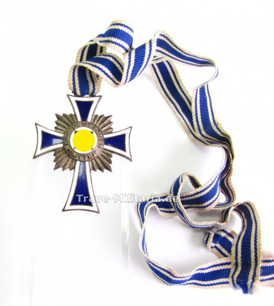 Ehrenkreuz der Deutschen Mutter in Silber am Band