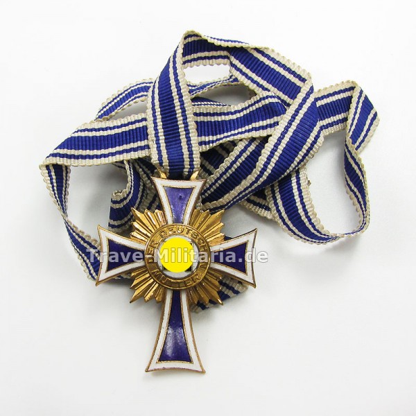 Kriegsverdienstmedaille am langen Band